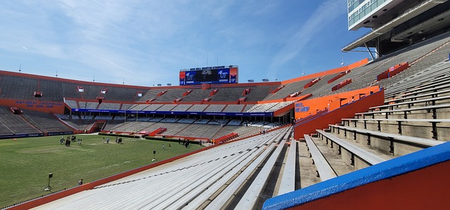 稳固性和反 稳固性和反